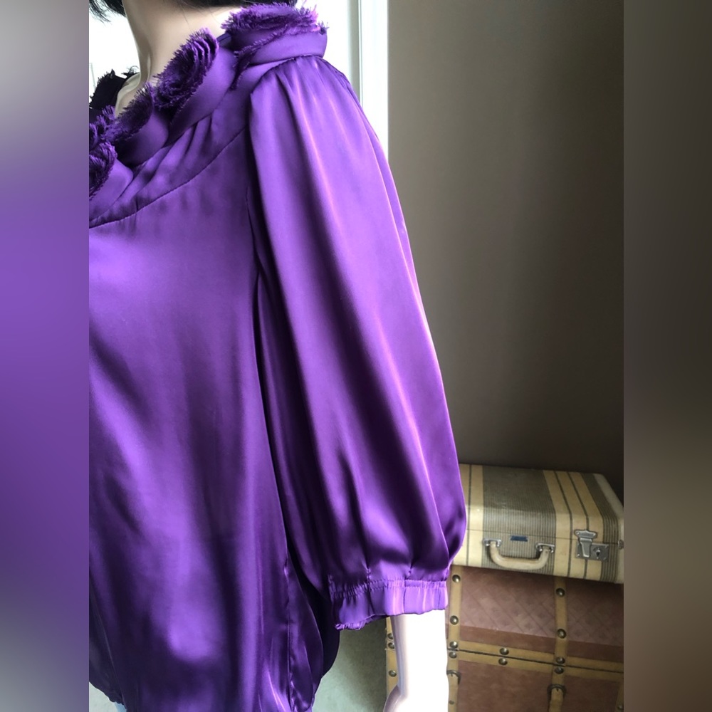 Cleo Purple Top with Roses - Picture 6 of 8